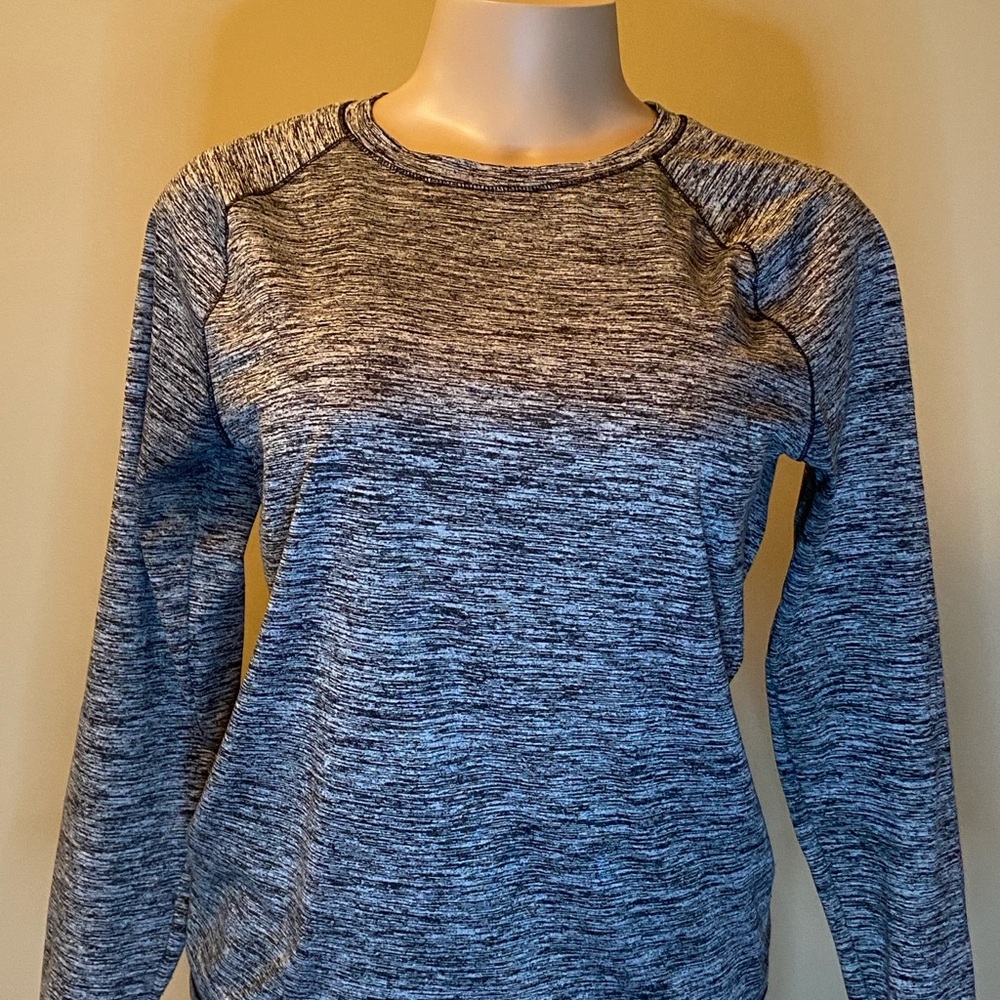 Pro Player Womens Heathered Black Long Sleeve Tee Athletic Performance Top Gym